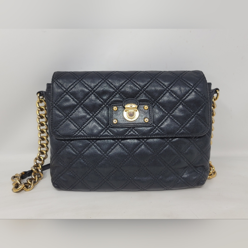 Marc Jacobs Stam Quilted Black Leather Gold Chain Medium Shoulder Hand Bag